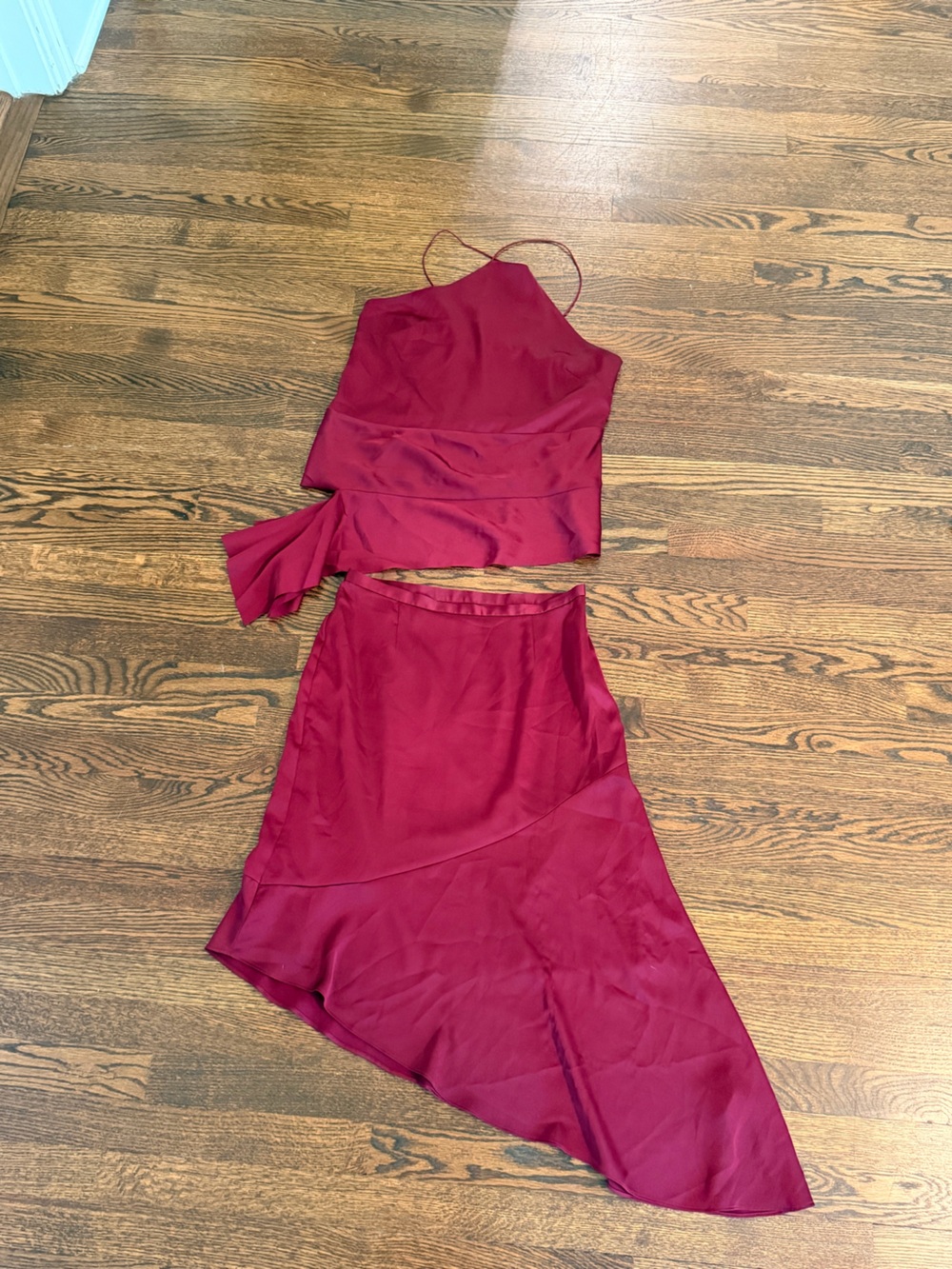 LIMITED COLLAB Banana Republic Satin Halter Crop Top & Asymmetric Midi Skirt Set - Picture 1 of 5